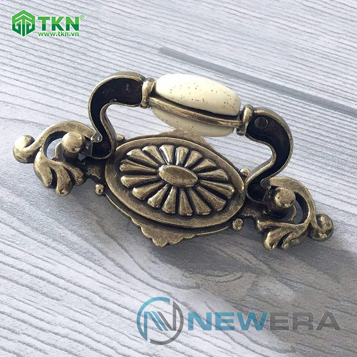 Tay nắm tủ hợp kim kẽm cổ điển Châu Âu NE5038.096CF 4