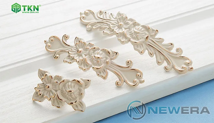 NewEra NE5082.128WG mang phong cách cổ điển, sang trọng