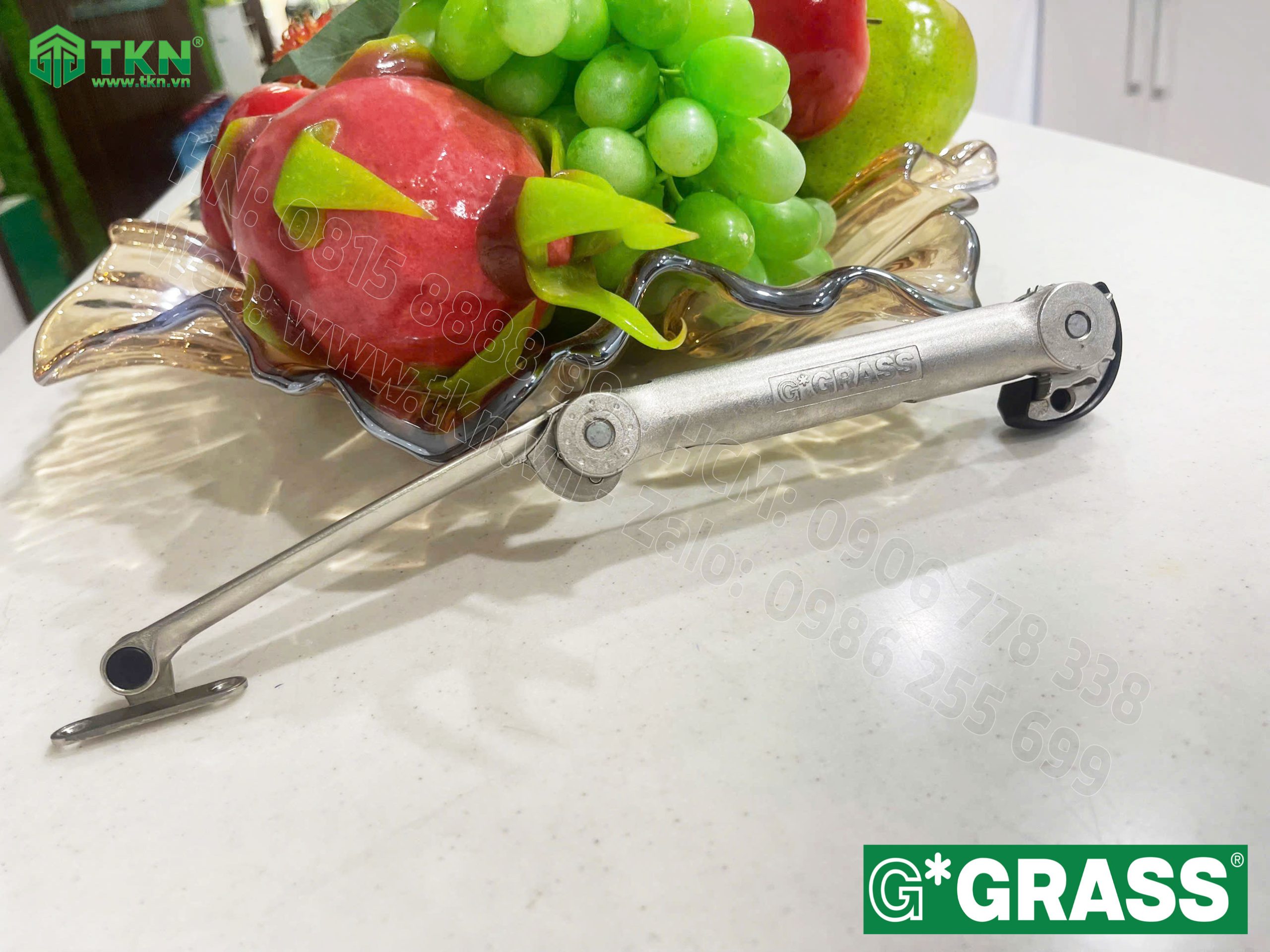 Tay nâng Grass giảm chấn 300-500mm T-105 19