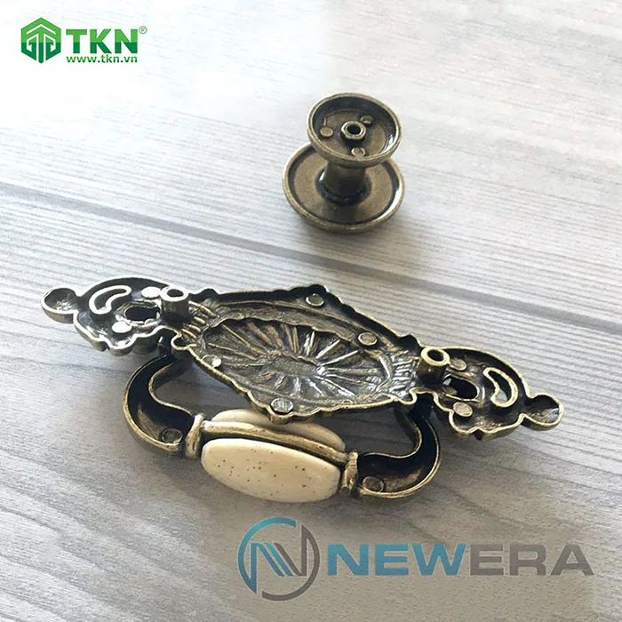 Tay nắm tủ hợp kim kẽm cổ điển Châu Âu NE5038.096CF 6