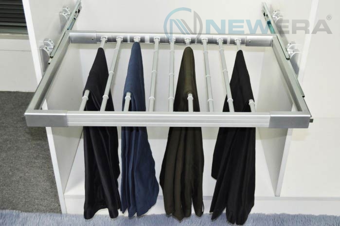 Khung rổ treo quần áo NewEra rộng 544-700mm NE1163.600 3
