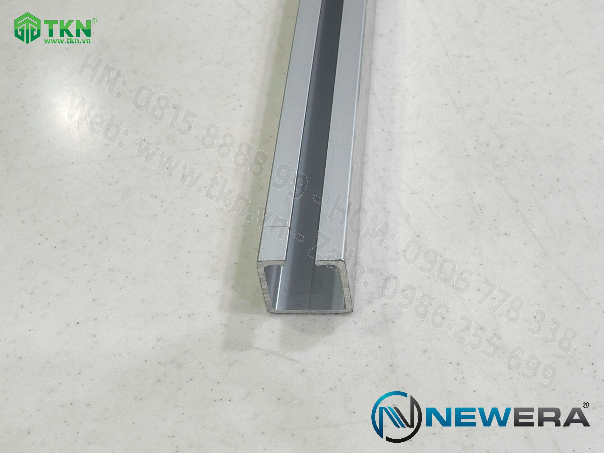 Ray trượt cửa gấp NewEra dài 2.5m ray trên NE801GT2 8