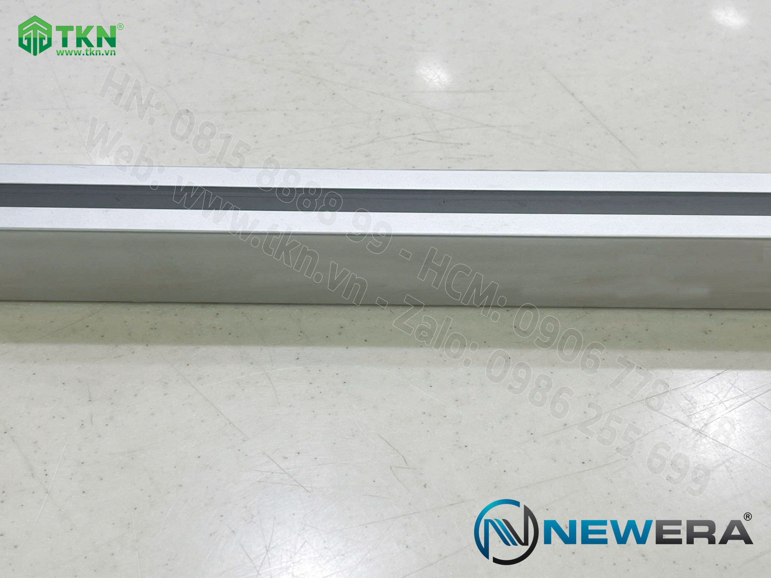 Ray trượt cửa gấp NewEra dài 2.5m ray trên NE801GT2 11