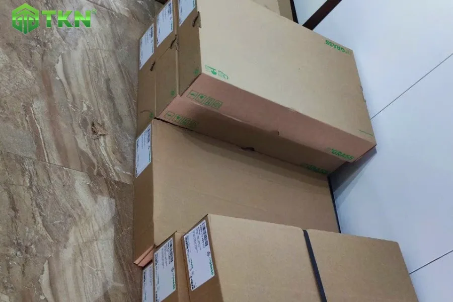 tan ky nguyen chuyen ban cac san pham phu kien tu bep grass uy tin