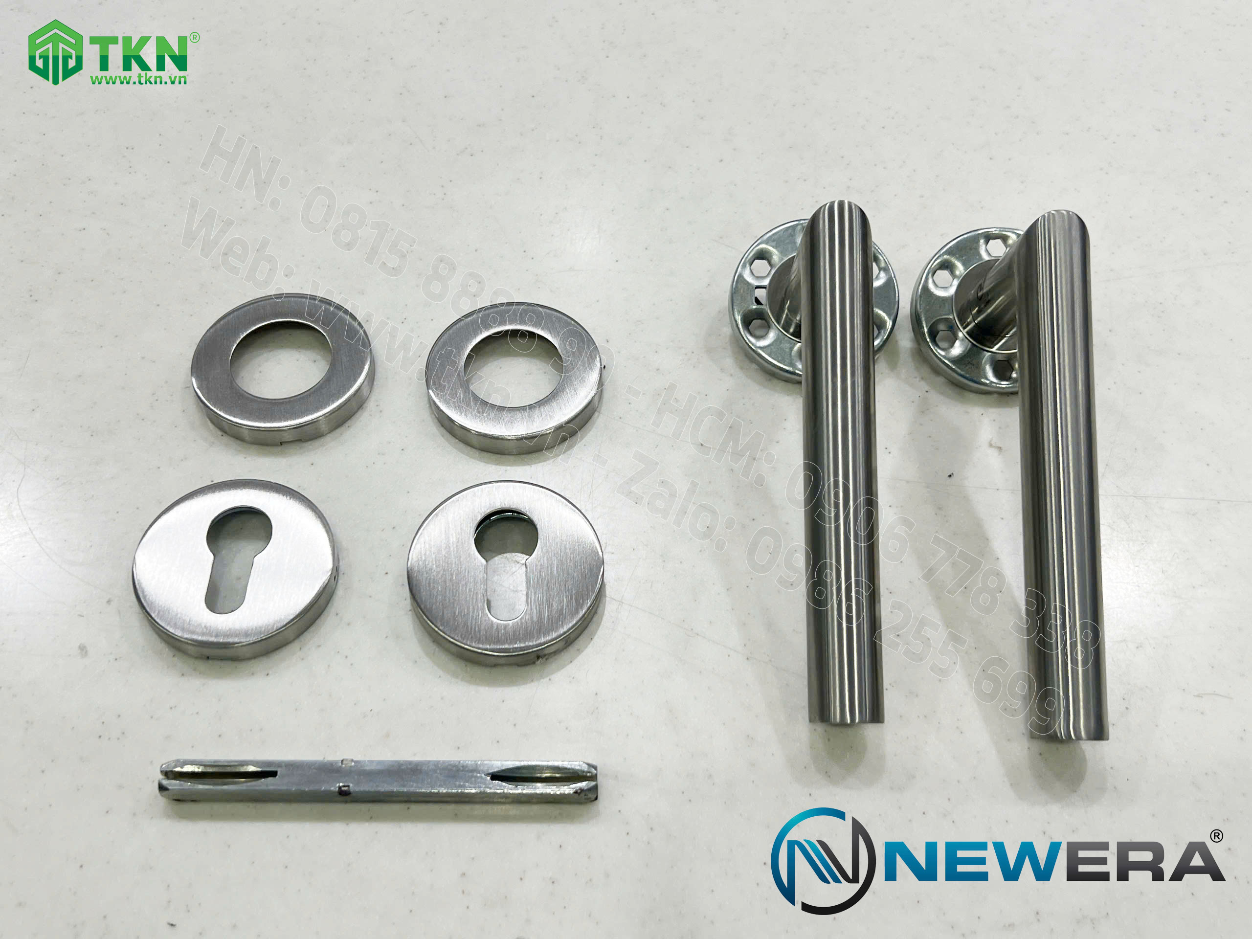 Tay gạt khóa cửa NewEra inox 304 TH123N 2