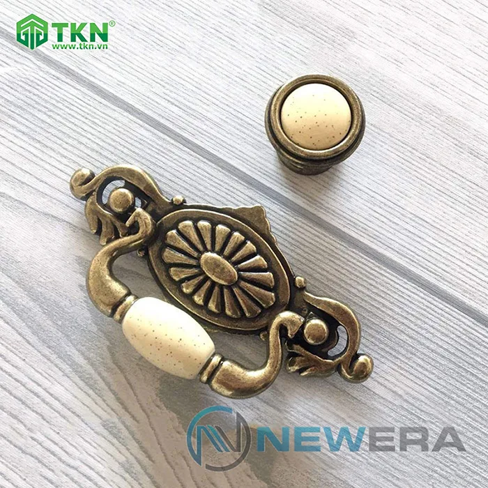 Tay nắm tủ hợp kim kẽm cổ điển Châu Âu NE5038.096CF 2