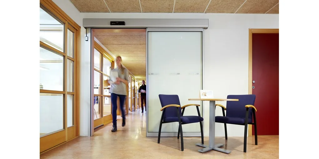 Cửa trượt tự động ASSA ABLOY SL500