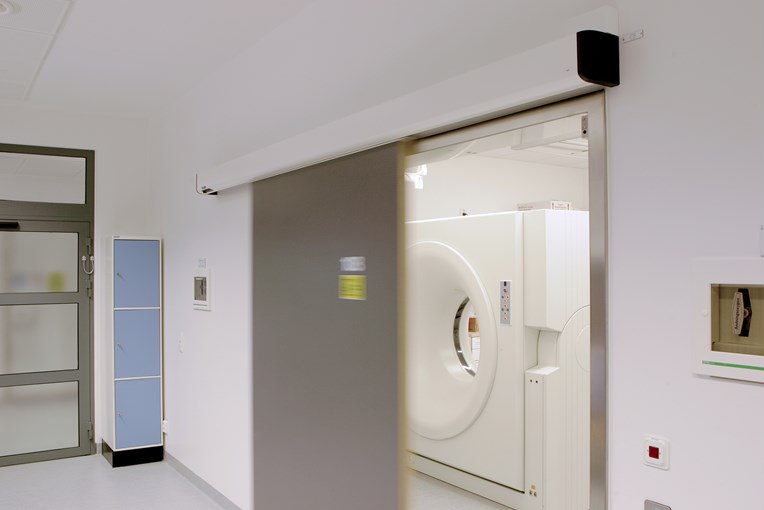 Cửa tự động phòng chụp X-Quang chụp CT ASSA ABLOY