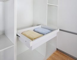 Khung rổ đựng đồ trang sức, thắt lưng, cà vạt, quần áo lót, đồng hồ giảm chấn gắn liền, vách chia gỗ NE5164.800