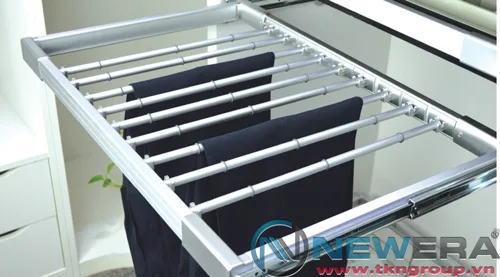 Khung rổ treo quần áo NewEra rộng 544-700mm NE1163.600