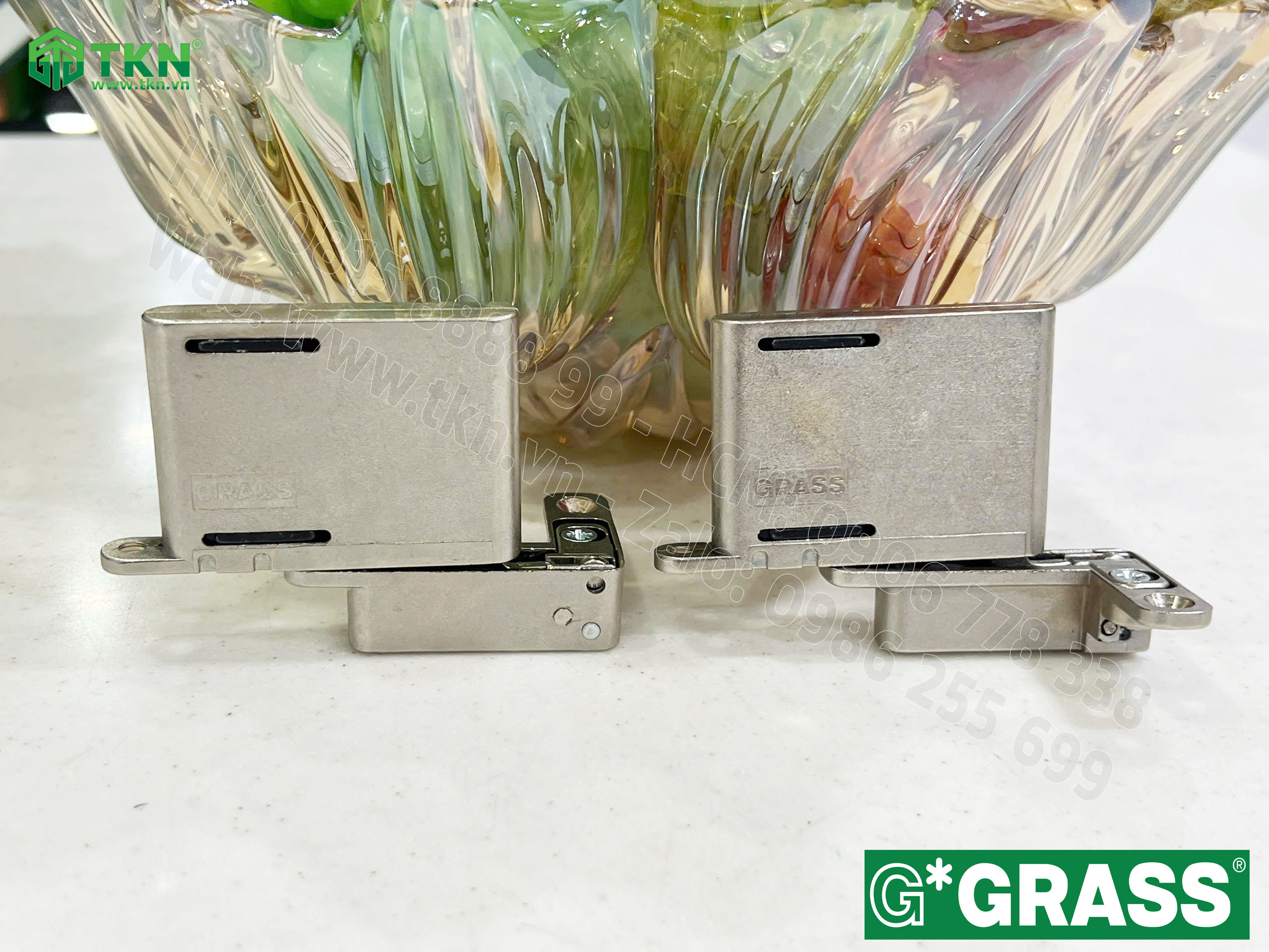 Bản lề Grass Tiomos có giảm chấn, mở 105 độ TM100FH 16