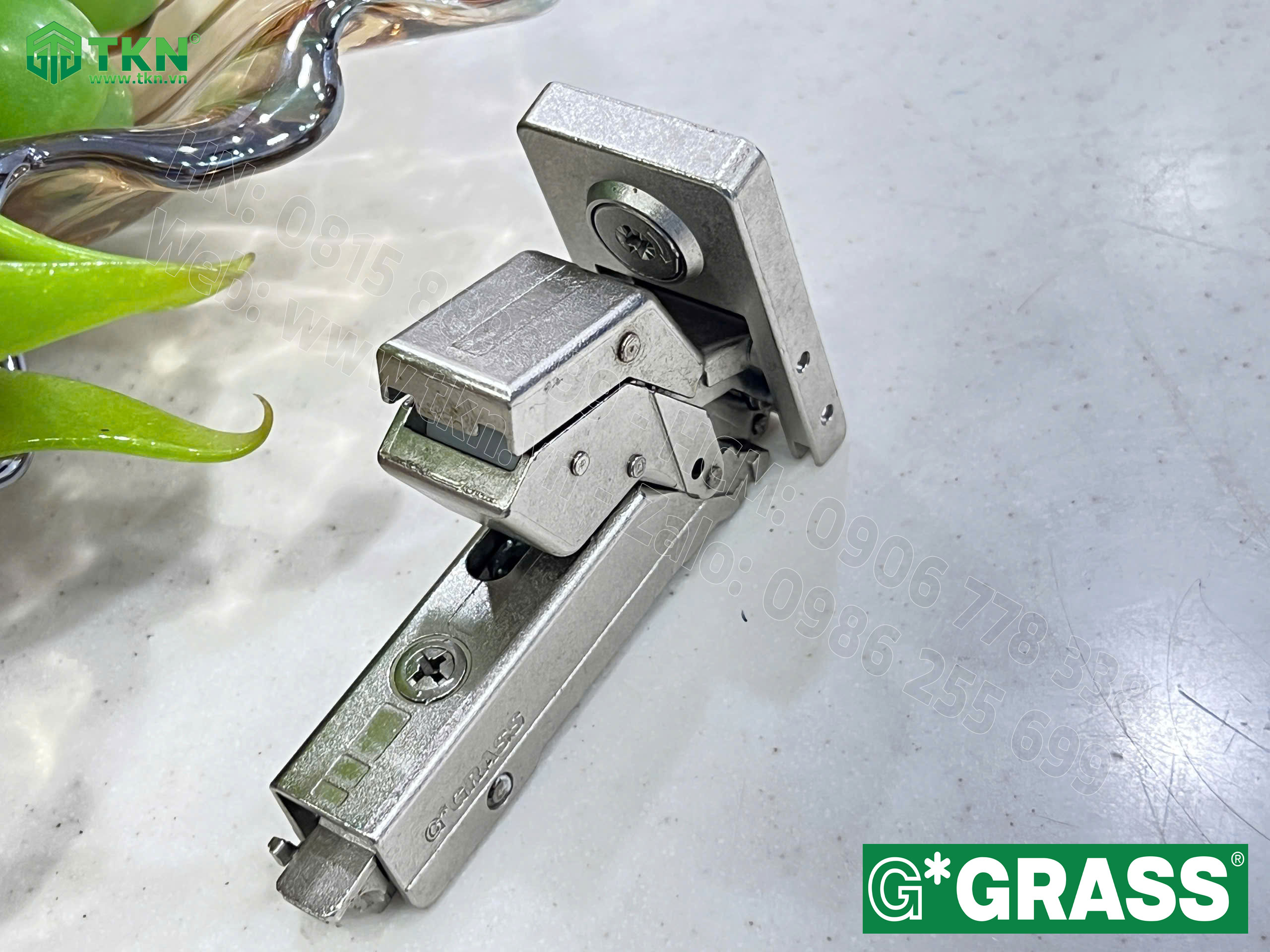 Bản lề Grass Tiomos giảm chấn, mở 125 độ TM125GM 25