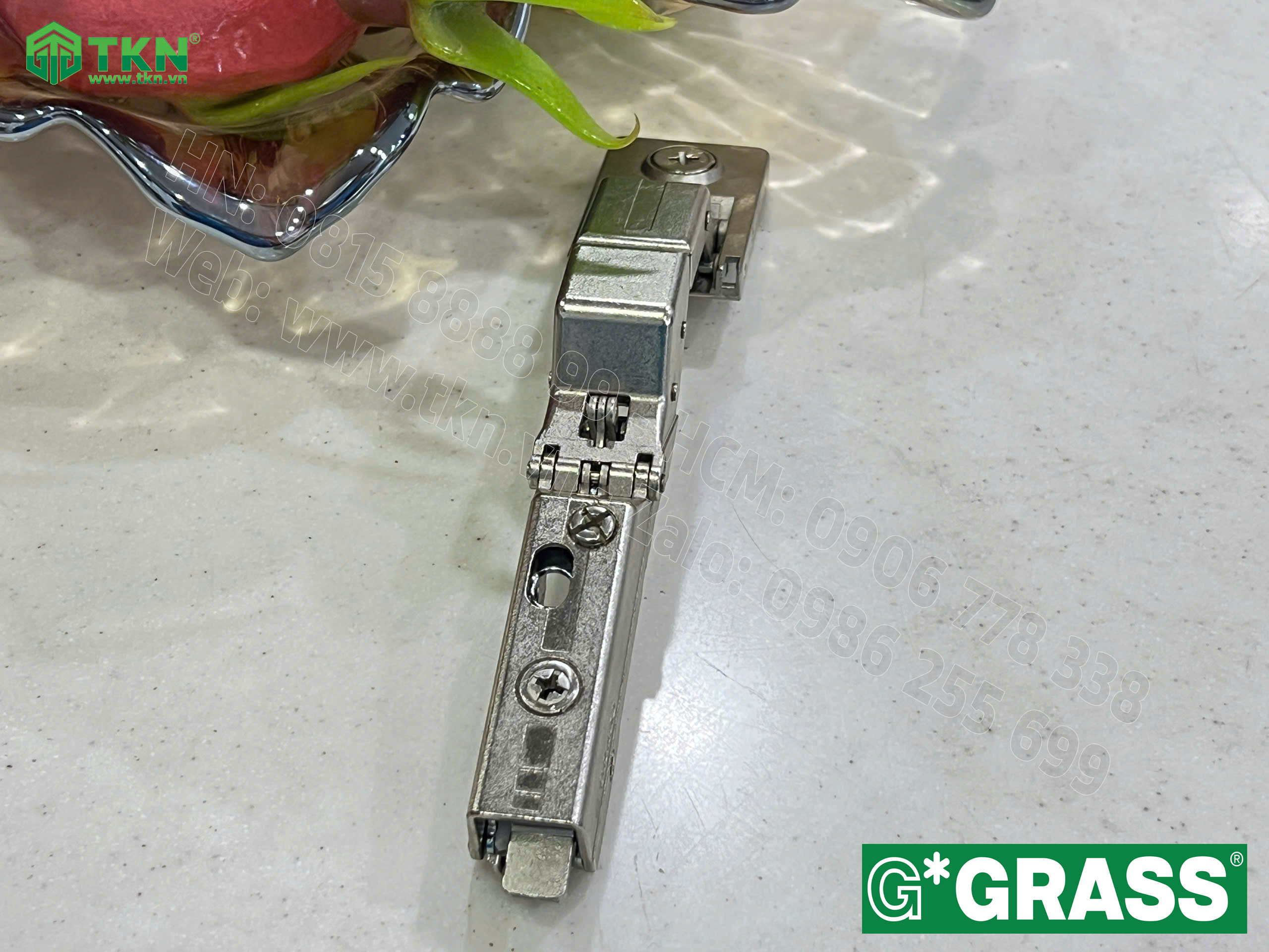 Bản lề Grass Tiomos giảm chấn, mở 125 độ TM125GM 20