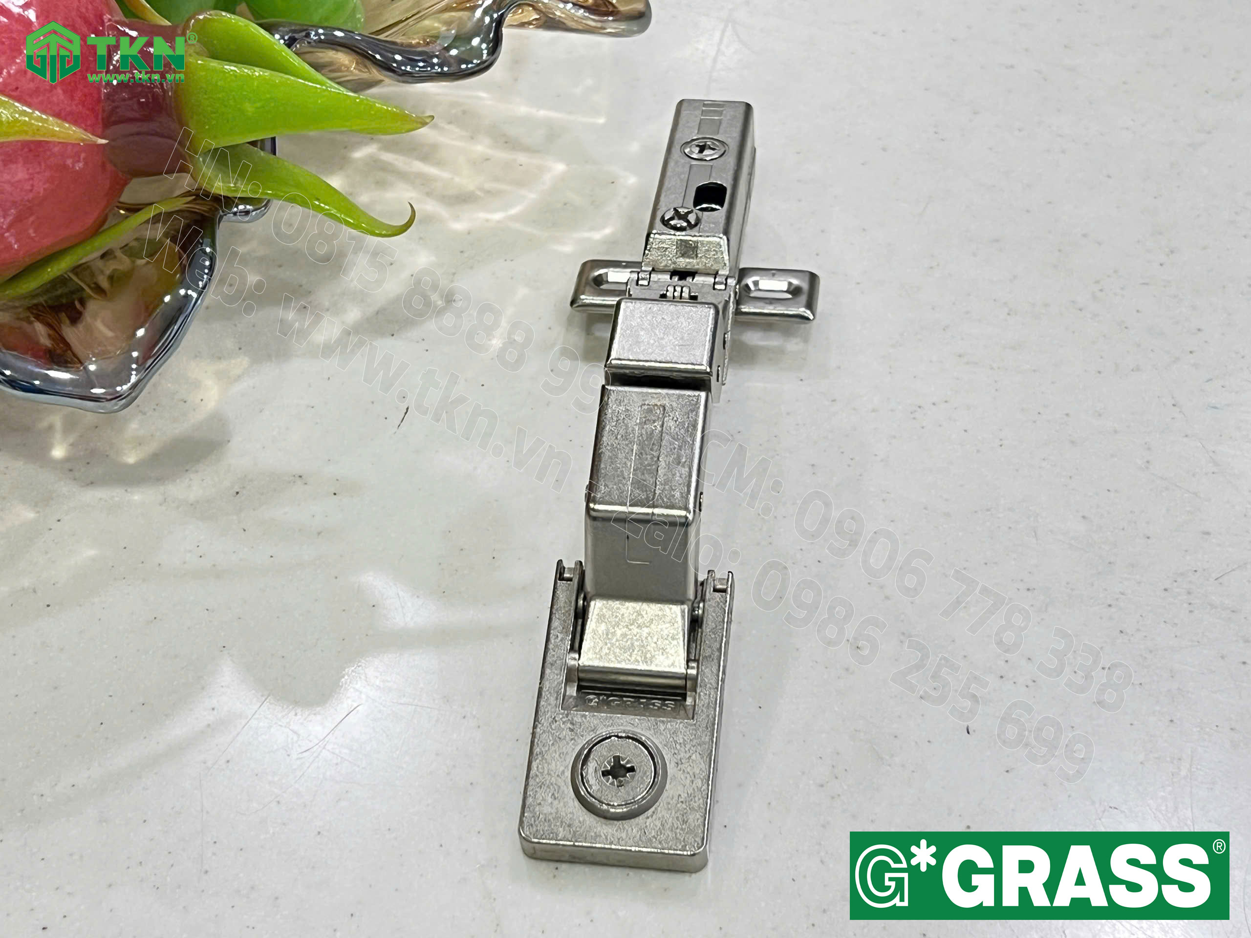 Bản lề Grass Tiomos giảm chấn, mở 125 độ TM125GM 18