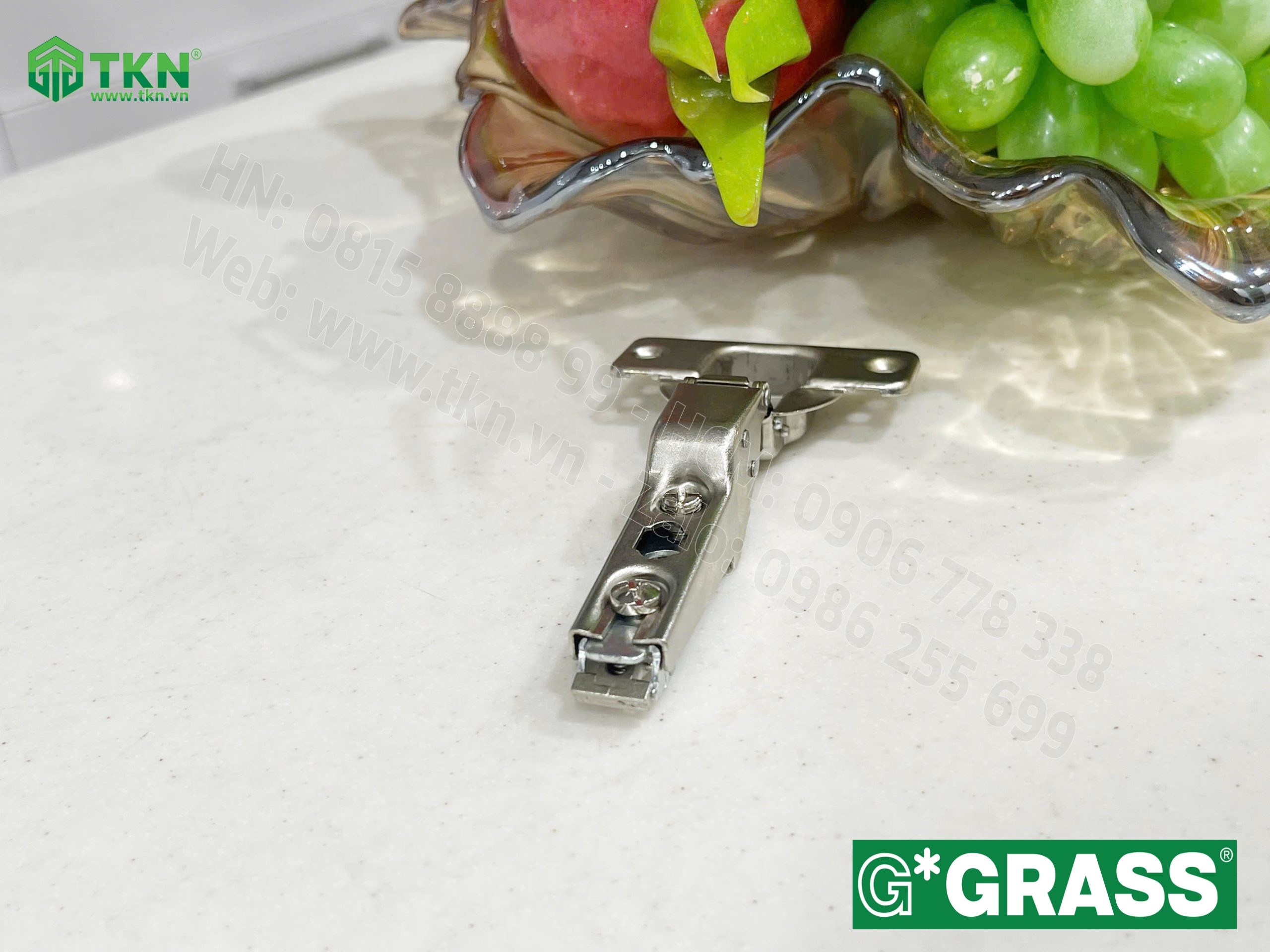 Bản lề bật Grass cong vừa lắp nhanh mở 100 độ CS04.0815 18