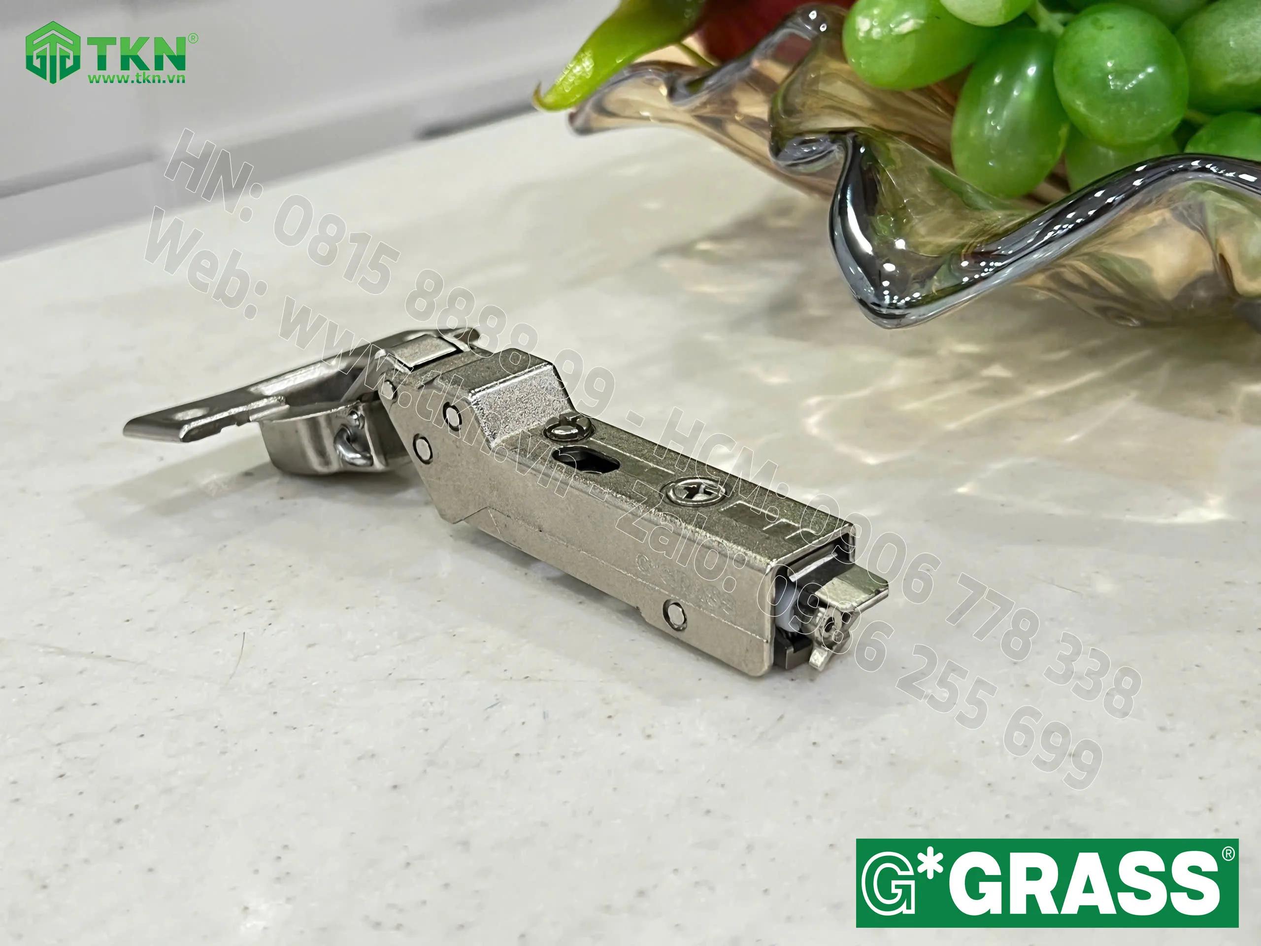 Bản lề bật Grass Tiomos cong vừa mở 110 độ TM11.0815S 6