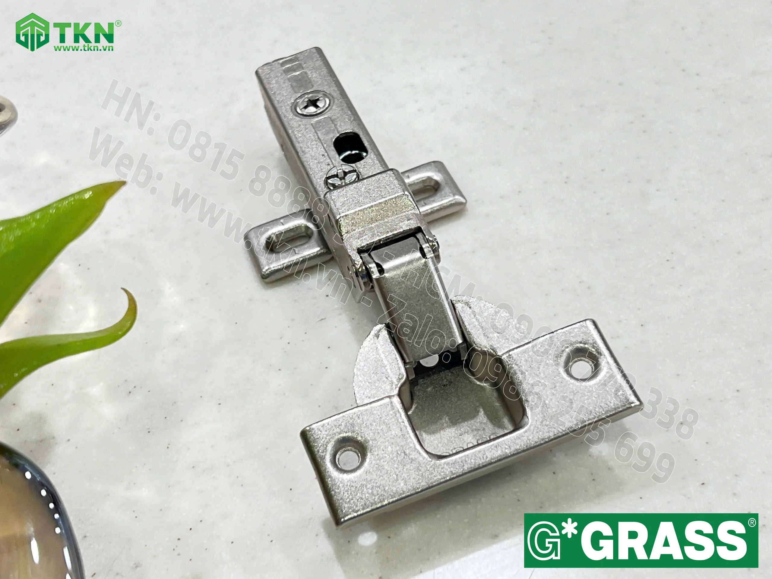 Bản lề bật Grass Tiomos cong vừa mở 110 độ TM11.0815S 4