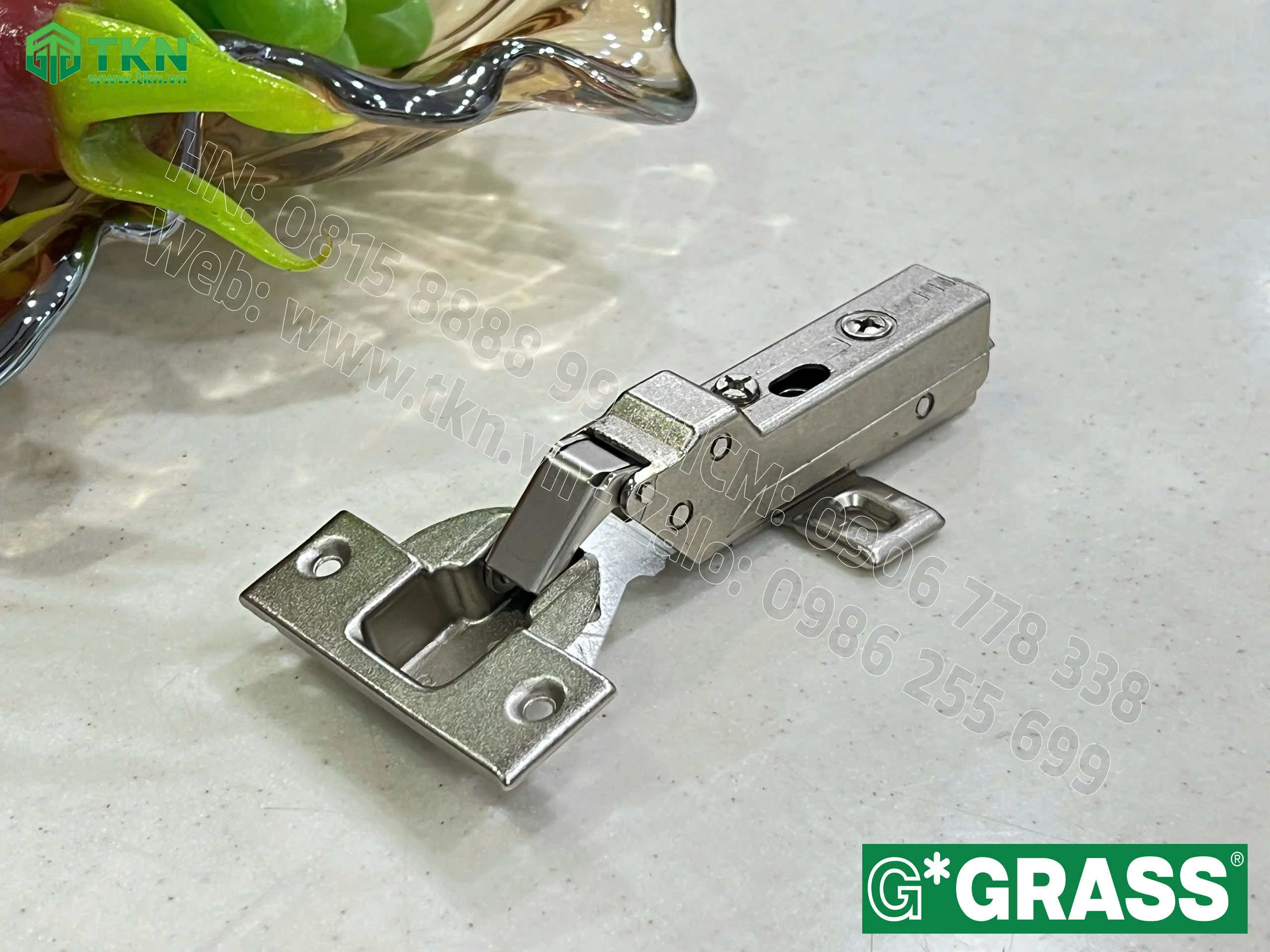 Bản lề bật Grass Tiomos cong vừa mở 110 độ TM11.0815S 3