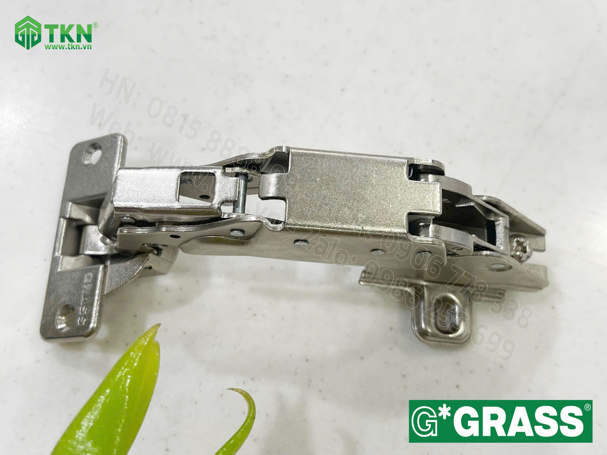 Bản lề bật Grass cong vừa lắp thường mở 170 độ SSP65.0815 10