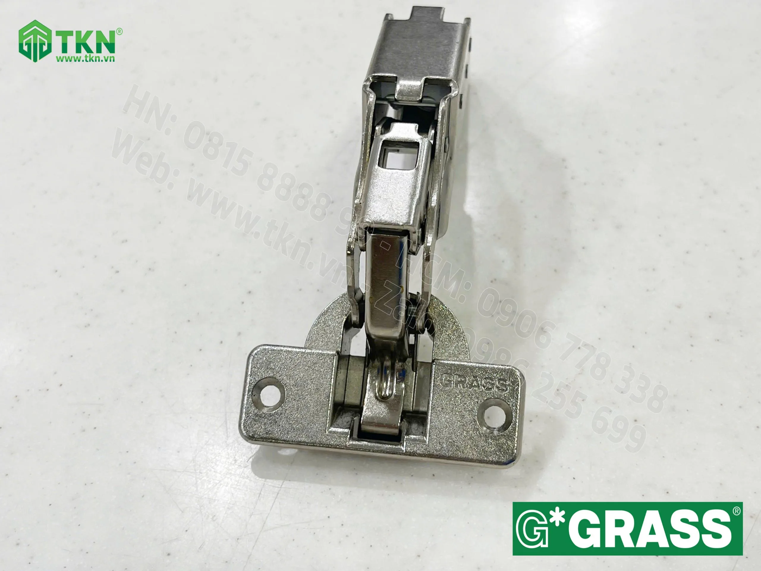 ban le lap thuong nexis slide on SSP650815 9 scaled