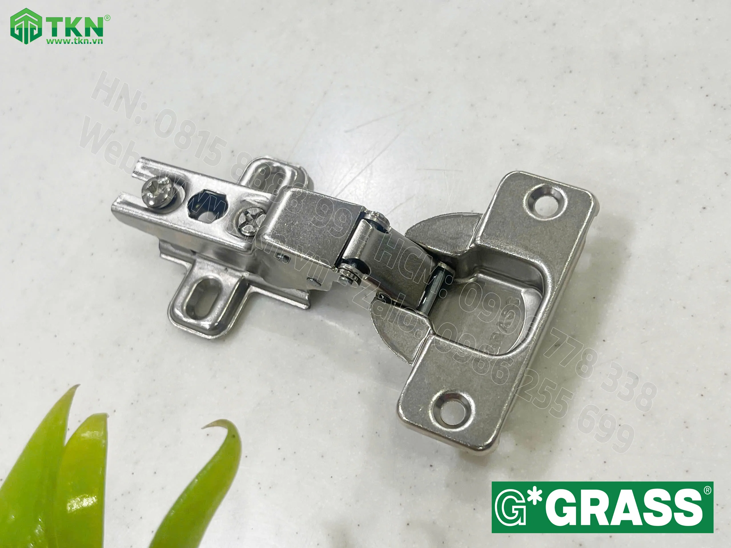 Bản lề bật Grass cong vừa lắp thường mở 100 độ SSP04.0815 10