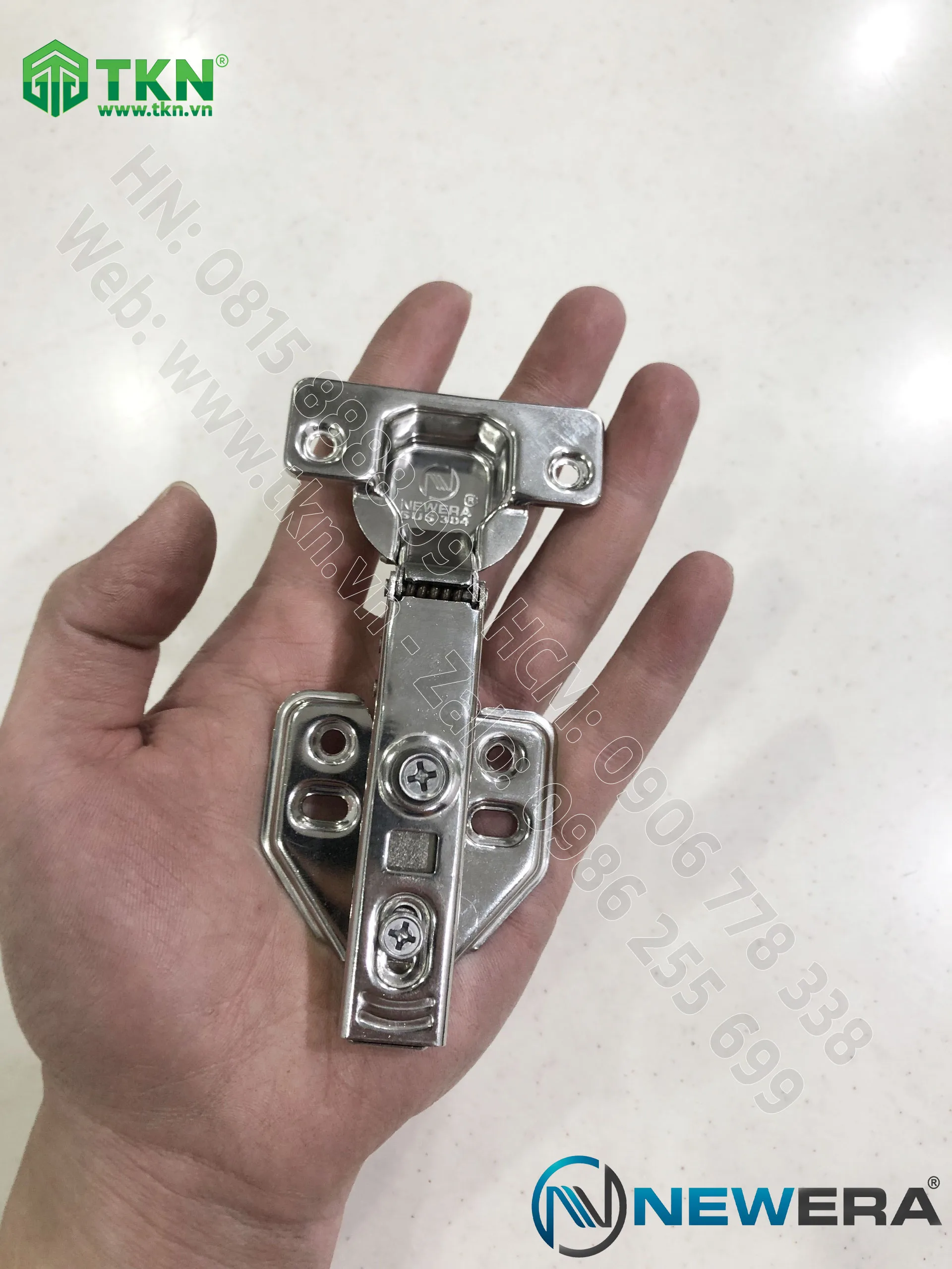 ban le newera 699a 1