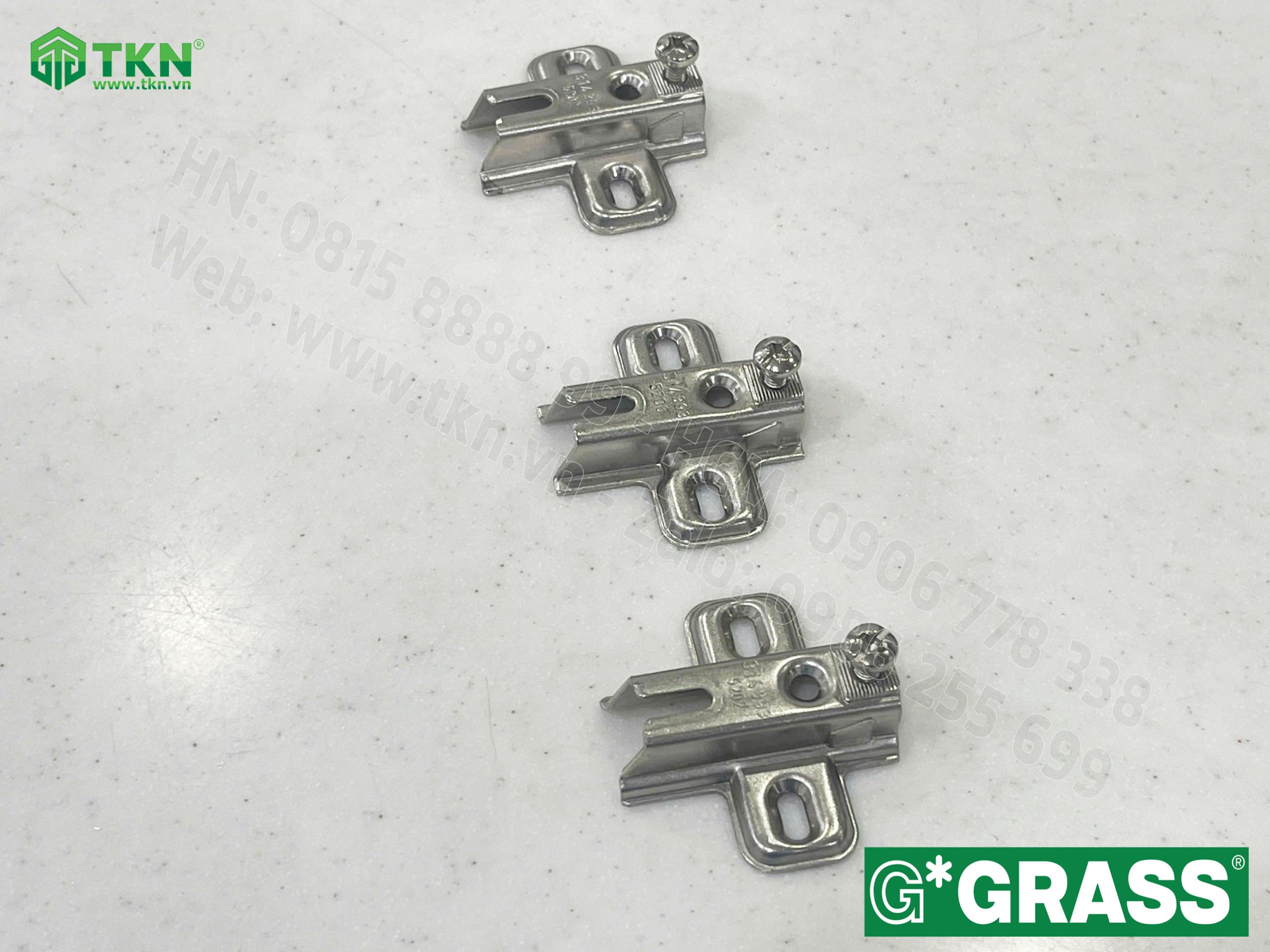 Đế bản lề tủ bếp Grass Nexis MP04.0015SSP lắp thường 10
