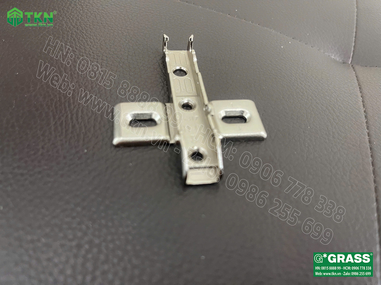 Đế bản lề tủ bếp Grass Tiomos MP11.0015TM lắp nhanh 3