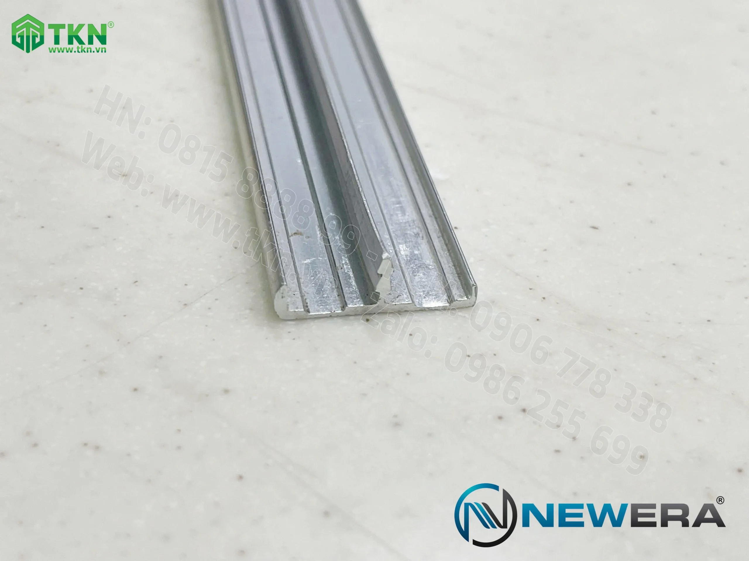 Nẹp nhôm bo cánh tủ dài 3m màu inox NE5030.3000SS 3