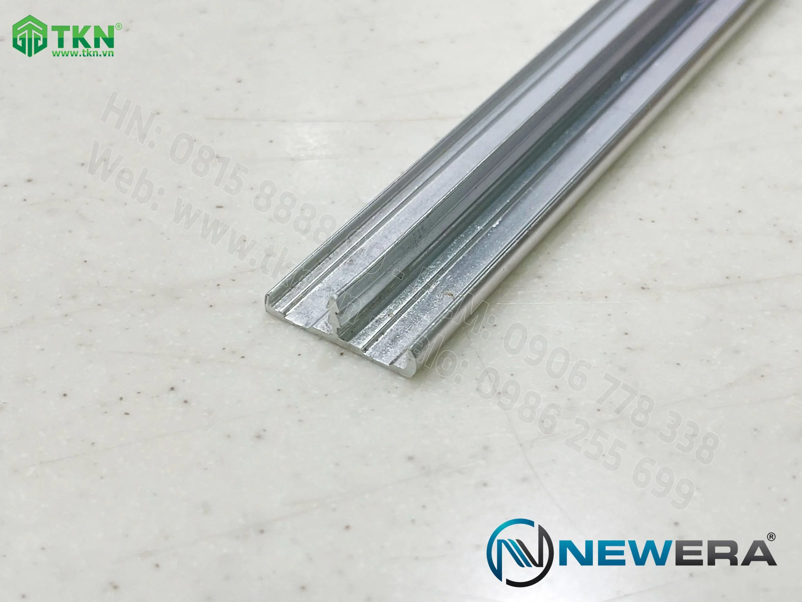 Nẹp nhôm bo cánh tủ dài 3m màu inox NE5030.3000SS 4