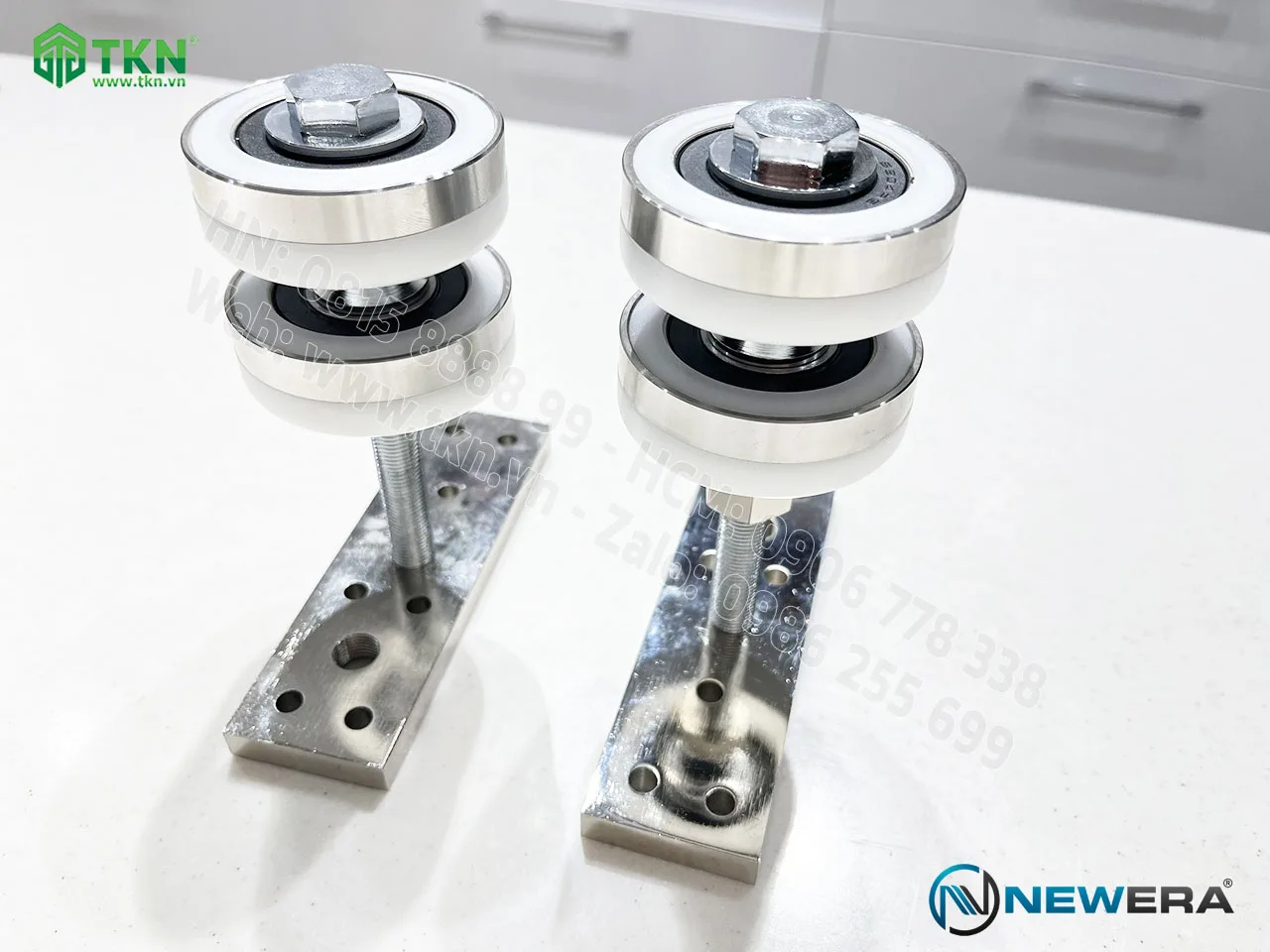 bi truot newera ne329b 5