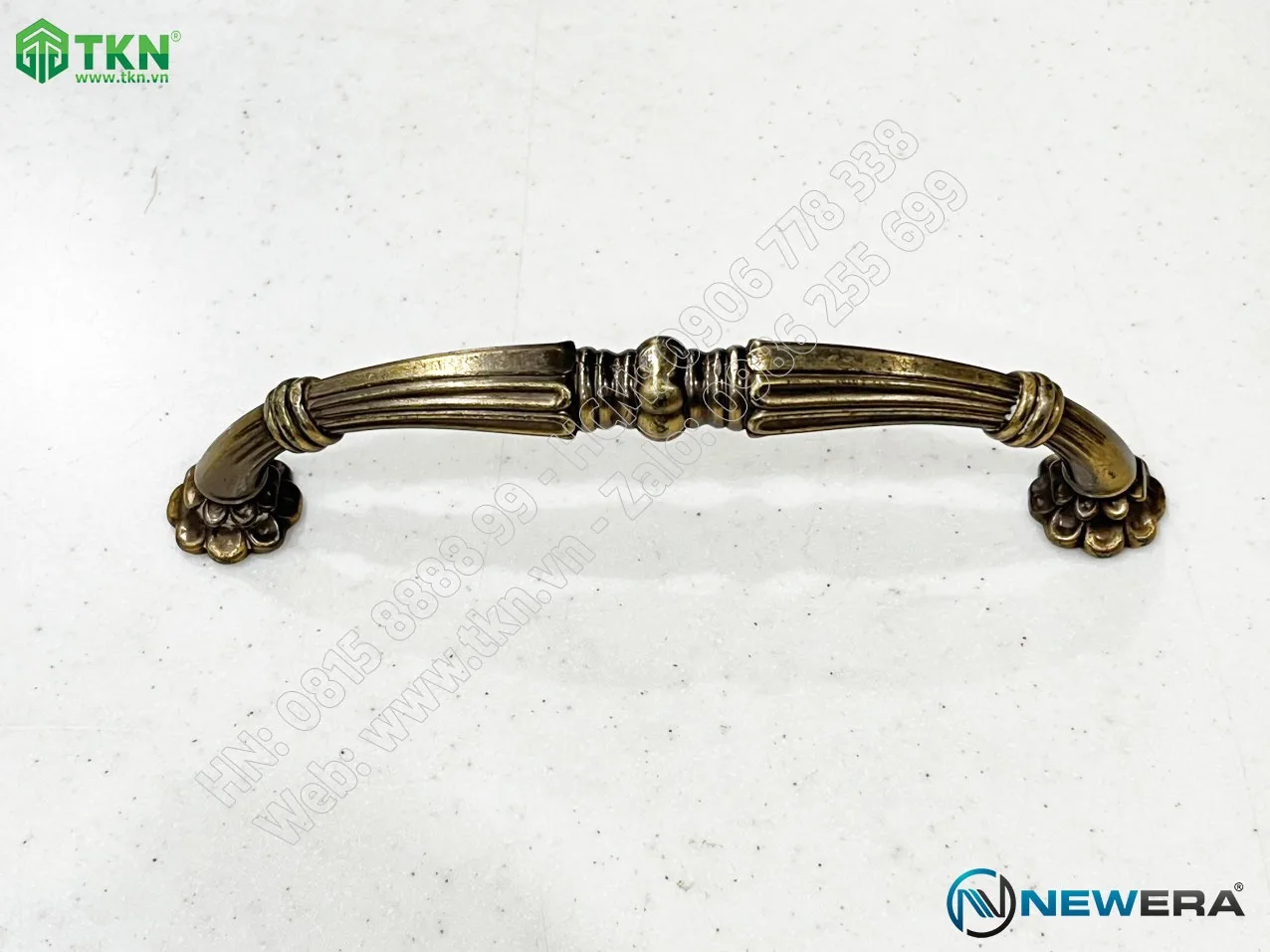 Tay nắm tủ hợp kim kẽm NE2760.128CF