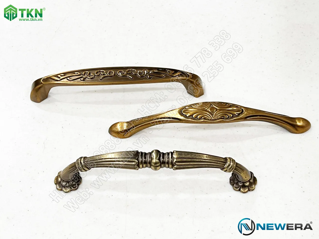 Tay nắm tủ hợp kim kẽm NE2760.128CF 5