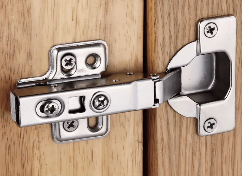 Bản lề bật Grass cong vừa lắp nhanh mở 100 độ CS04.0815T 1