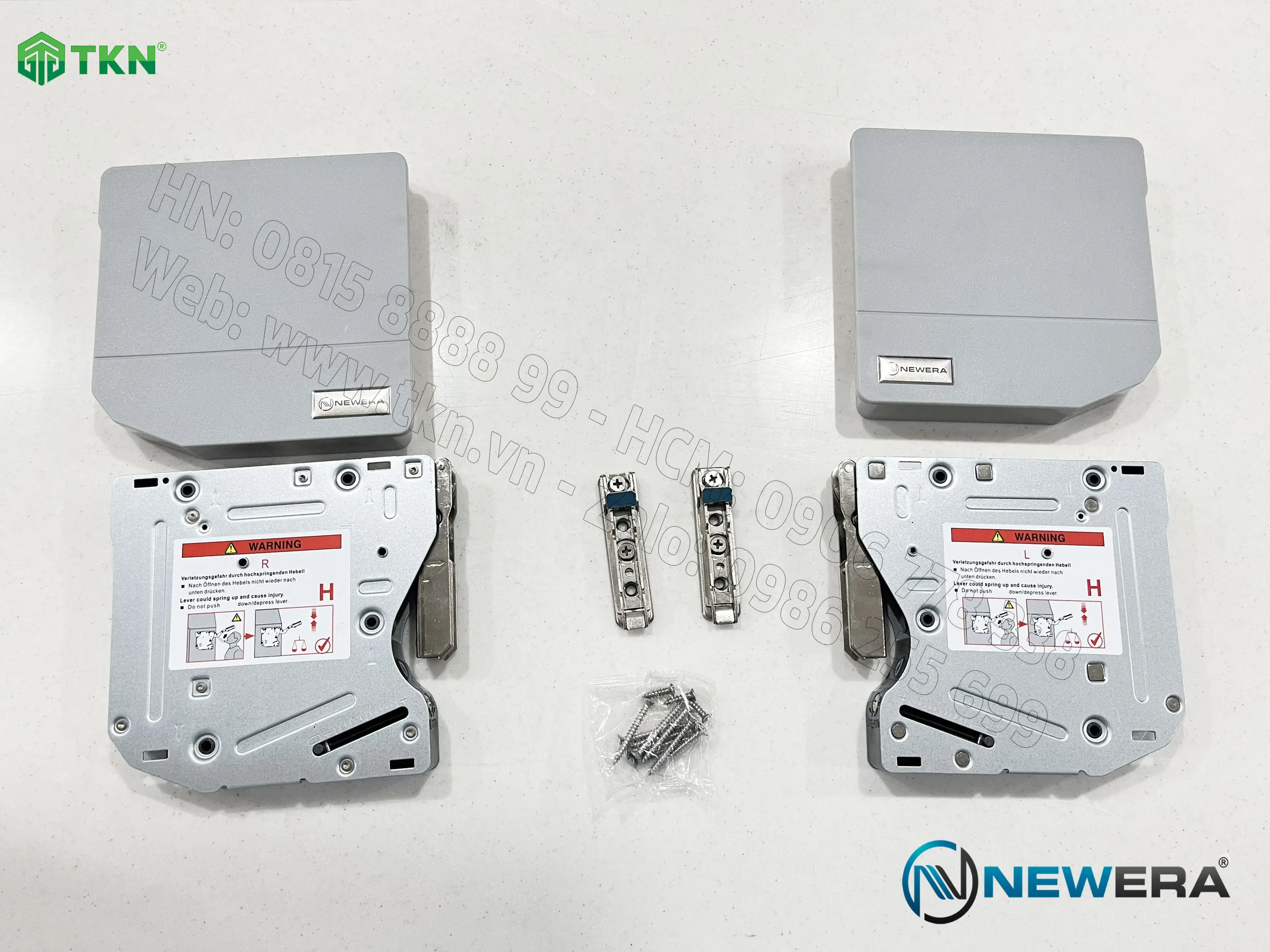 tay nang giam chan newera ne99t76 1