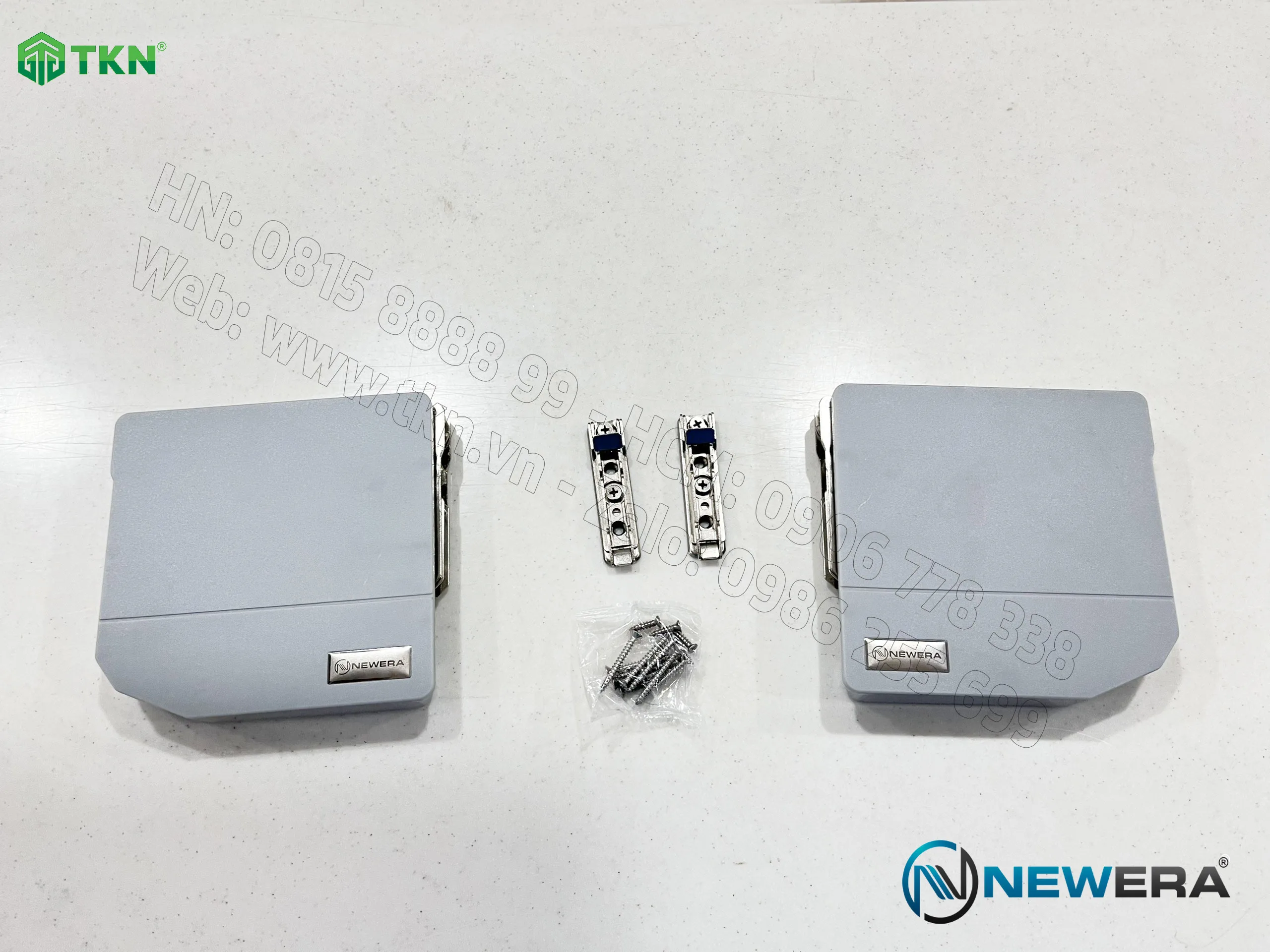 tay nang giam chan newera ne99t76 2