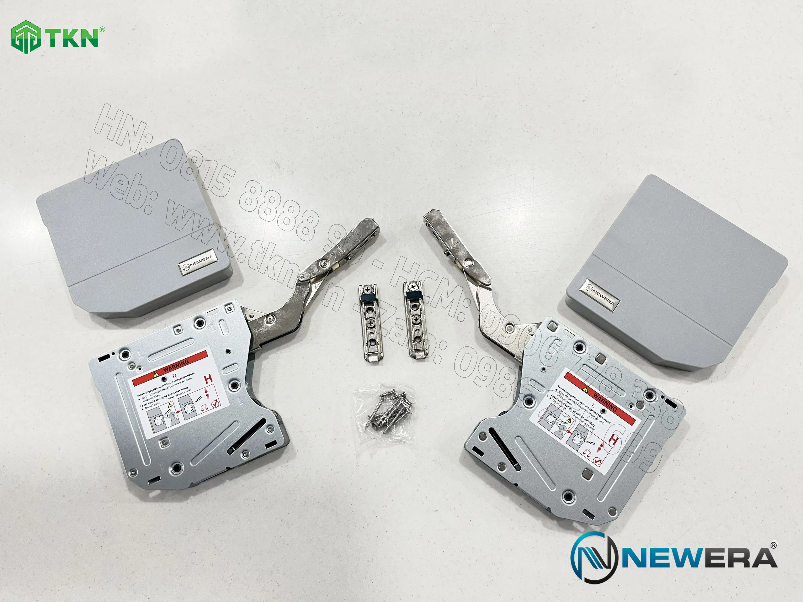 tay nang giam chan newera ne99t76 3