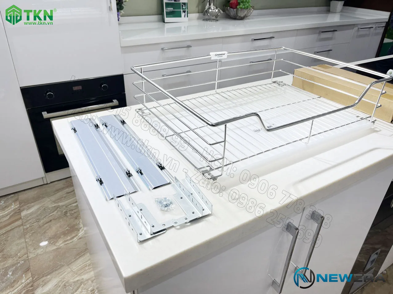 Giá để xoong nồi NewEra NE879.600 và phụ kiện đi kèm