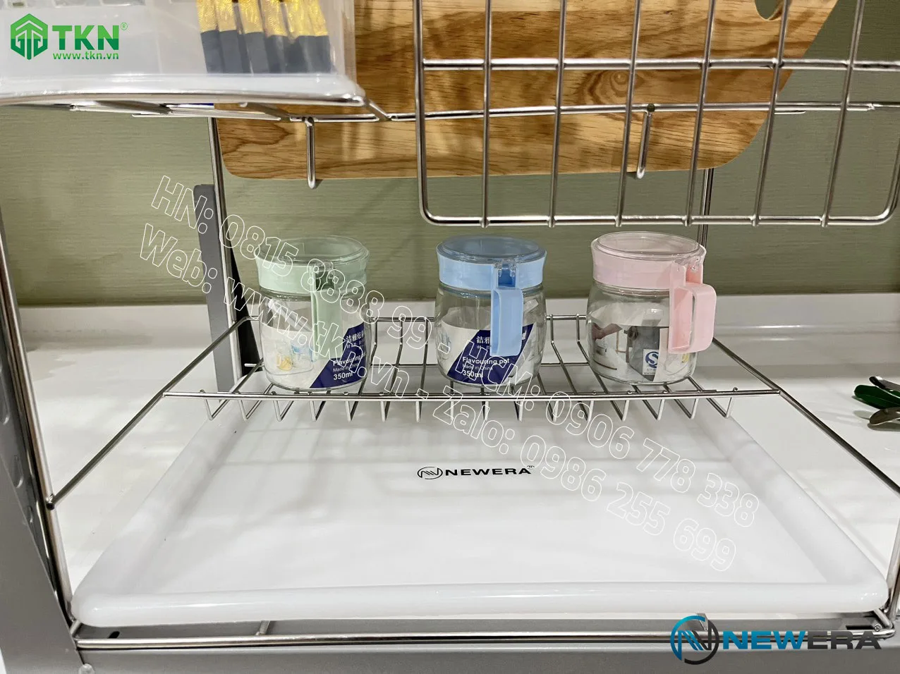 NE899.400 thiết kế để chai lọ, dao, thớt, thìa đũa