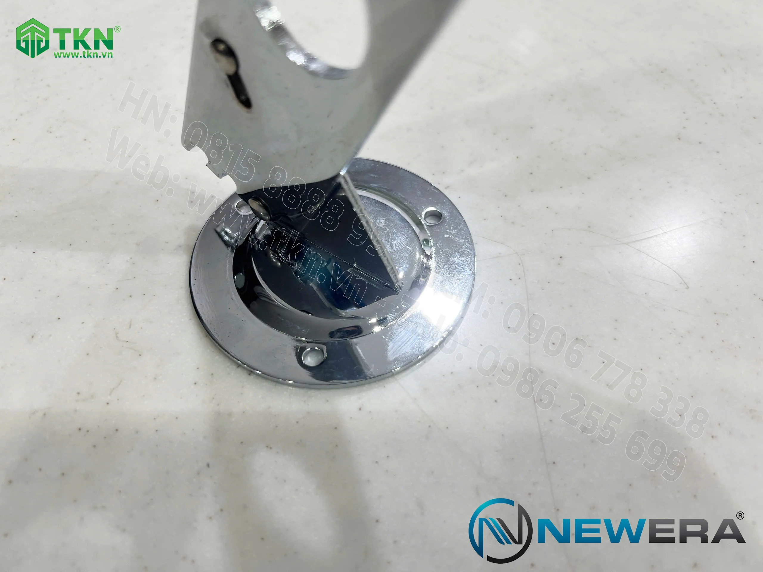 Móc treo quần áo điều chỉnh độ nghiêng NewEra NE3969.060 16