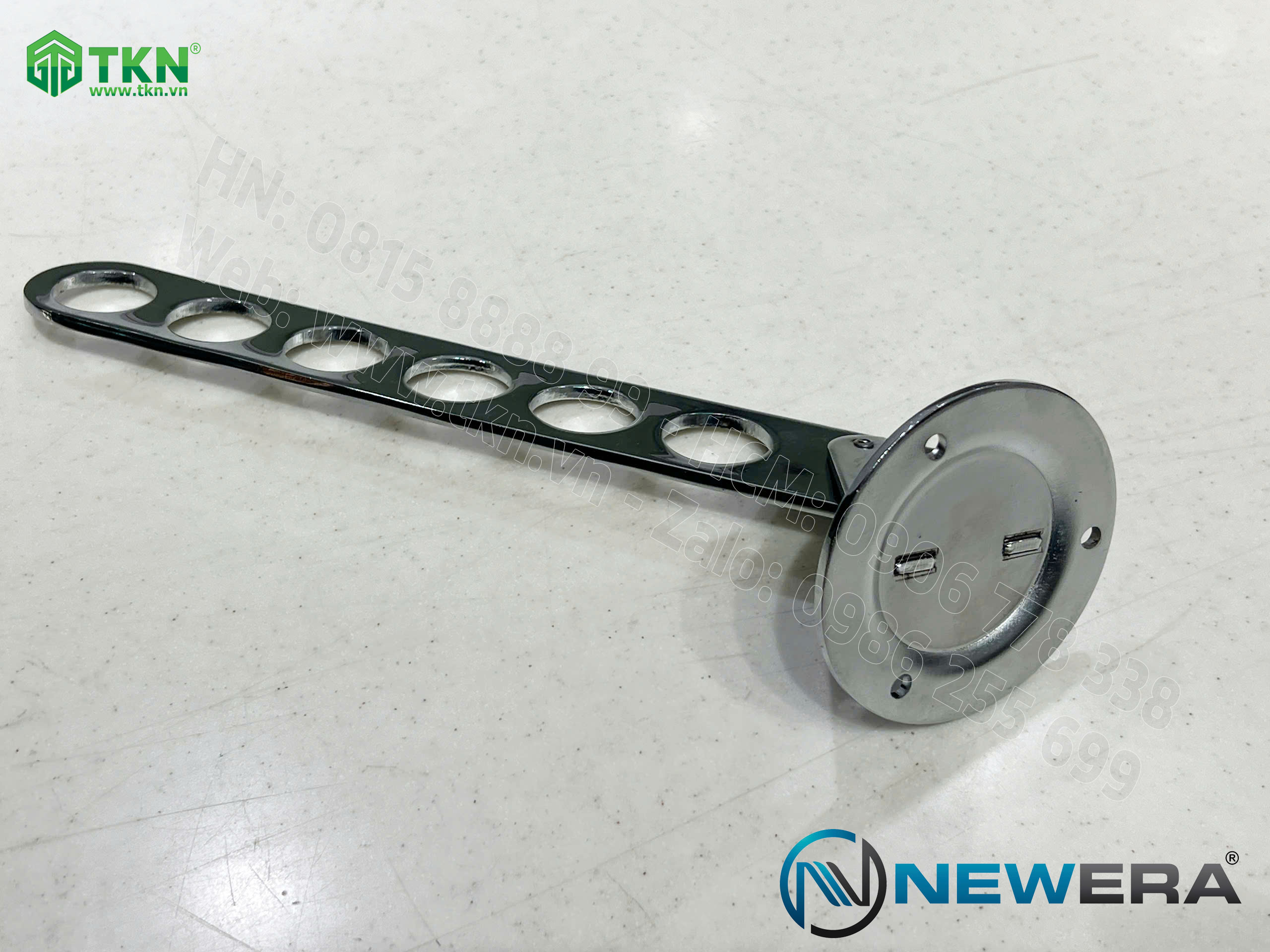 Móc treo quần áo điều chỉnh độ nghiêng NewEra NE3969.060 17