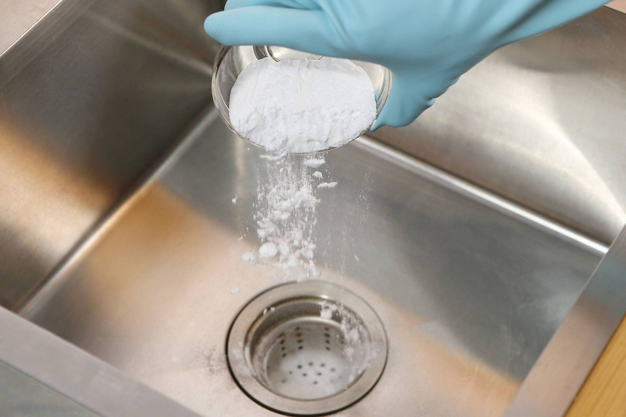 cách thông cống bồn rửa chén bằng muối