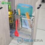 Giá dao thớt chai lọ NewEra nan dẹt inox 304 NE699.200P rộng 200mm