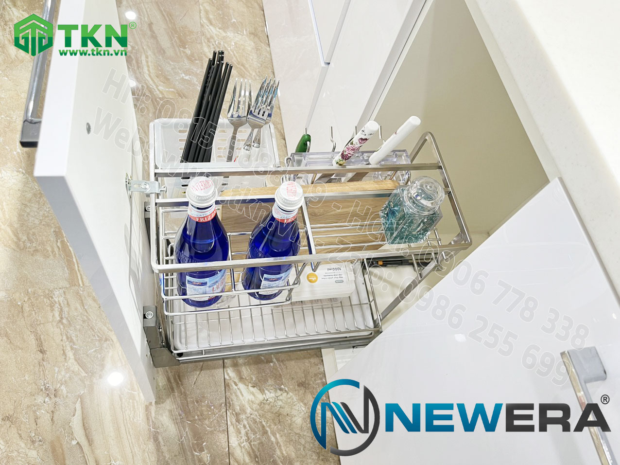 Giá dao thớt chai lọ NewEra nan dẹt inox 304 NE699.300P rộng 300mm 2