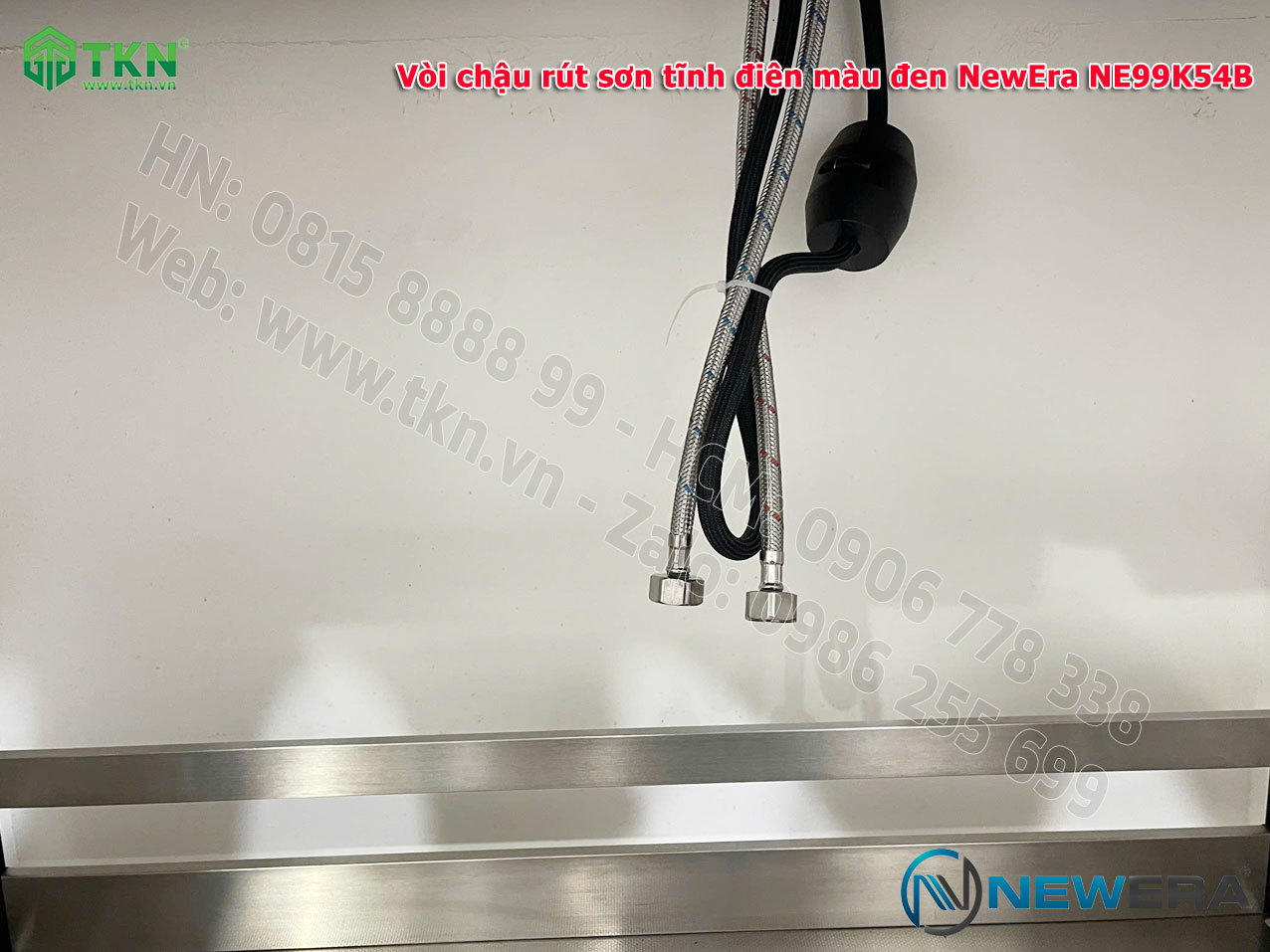 Vòi chậu rửa bát NewEra dây rút inox 304 màu đen NE99K54B 17