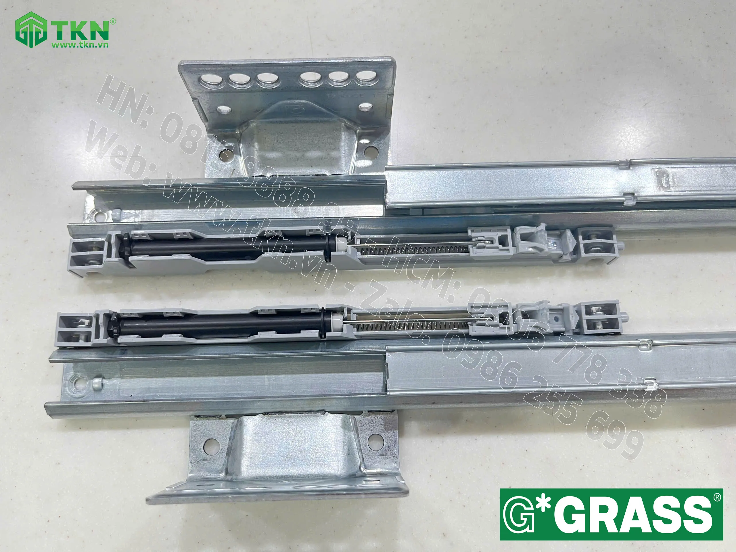 Ray trượt Grass Dynaneo EB 21, mở toàn phần, giảm chấn DN137.500F 5