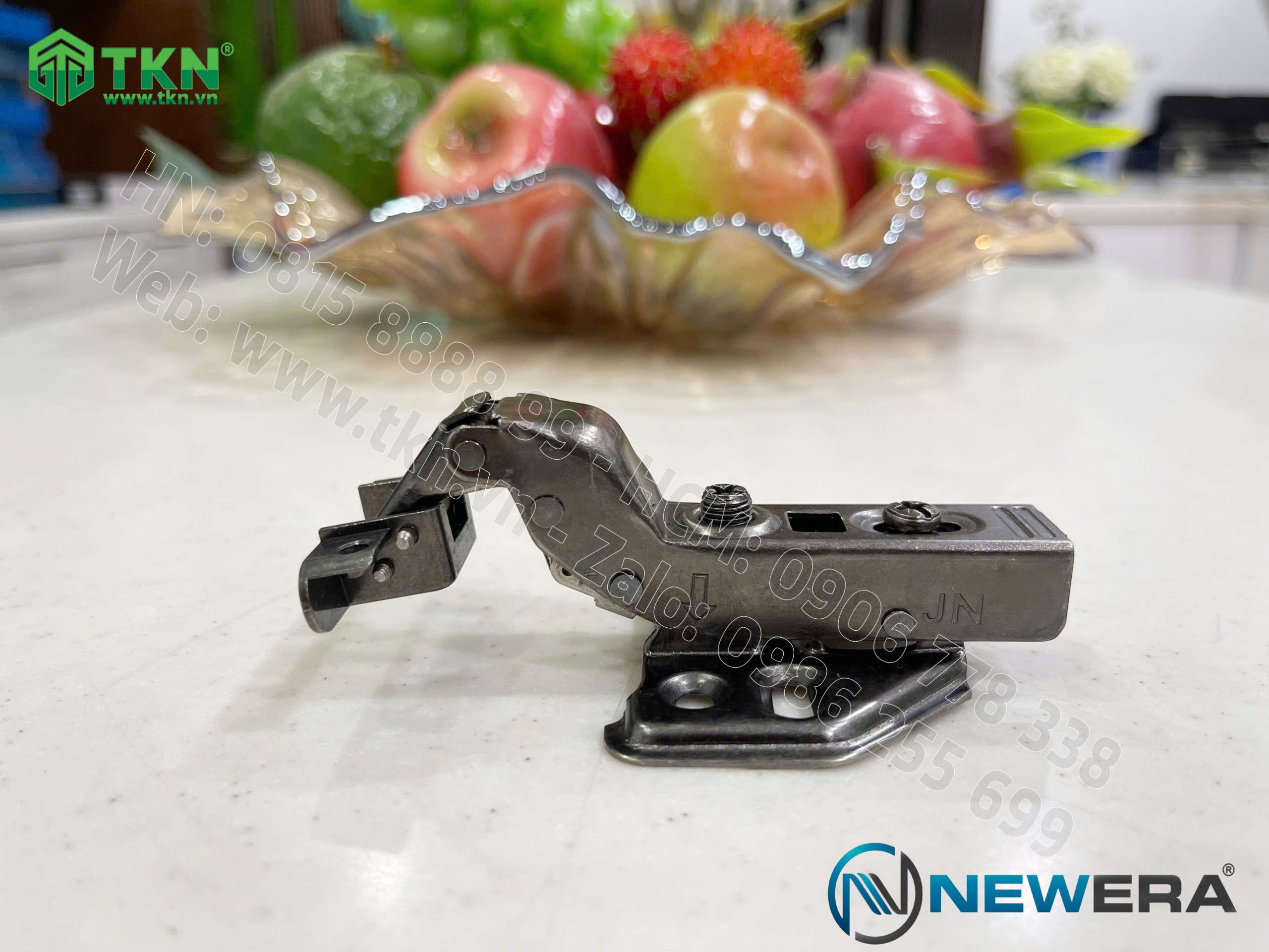 Bản lề cong nhiều NewEra khung nhôm giảm chấn piston đồng dùng cho cánh kính khung nhôm 399C 9