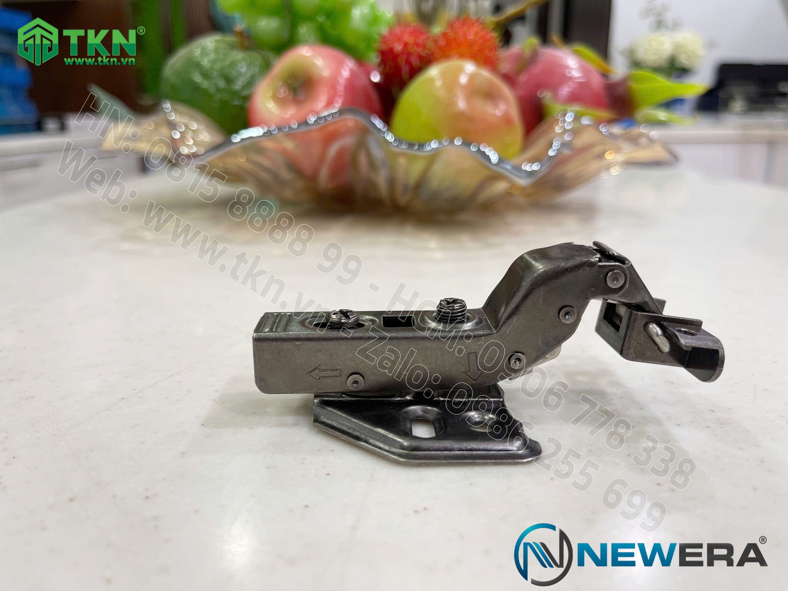 Bản lề cong nhiều NewEra khung nhôm giảm chấn piston đồng dùng cho cánh kính khung nhôm 399C 13