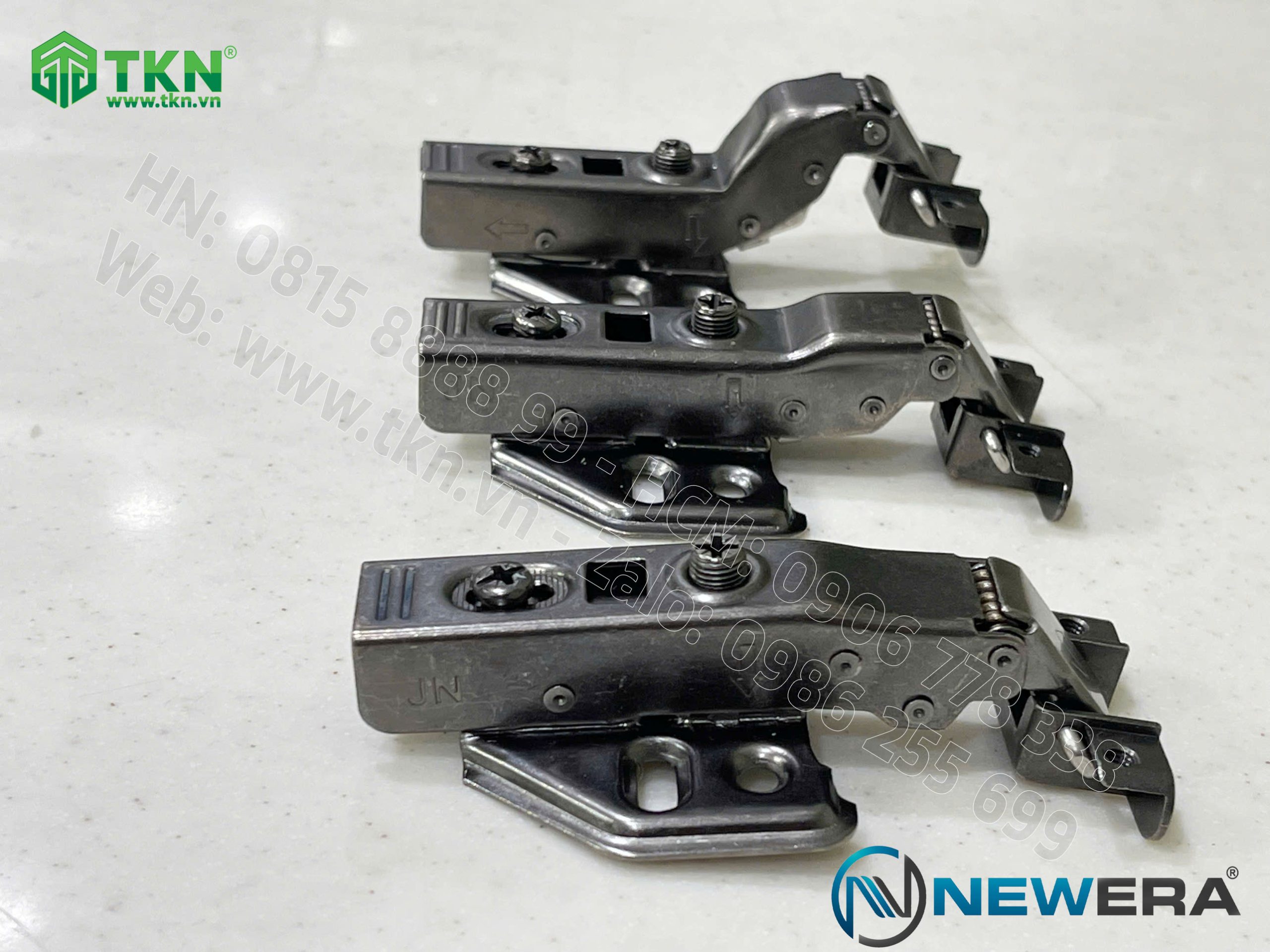 Bản lề cong vừa NewEra khung nhôm giảm chấn piston đồng dùng cho cánh kính khung nhôm 399B 10
