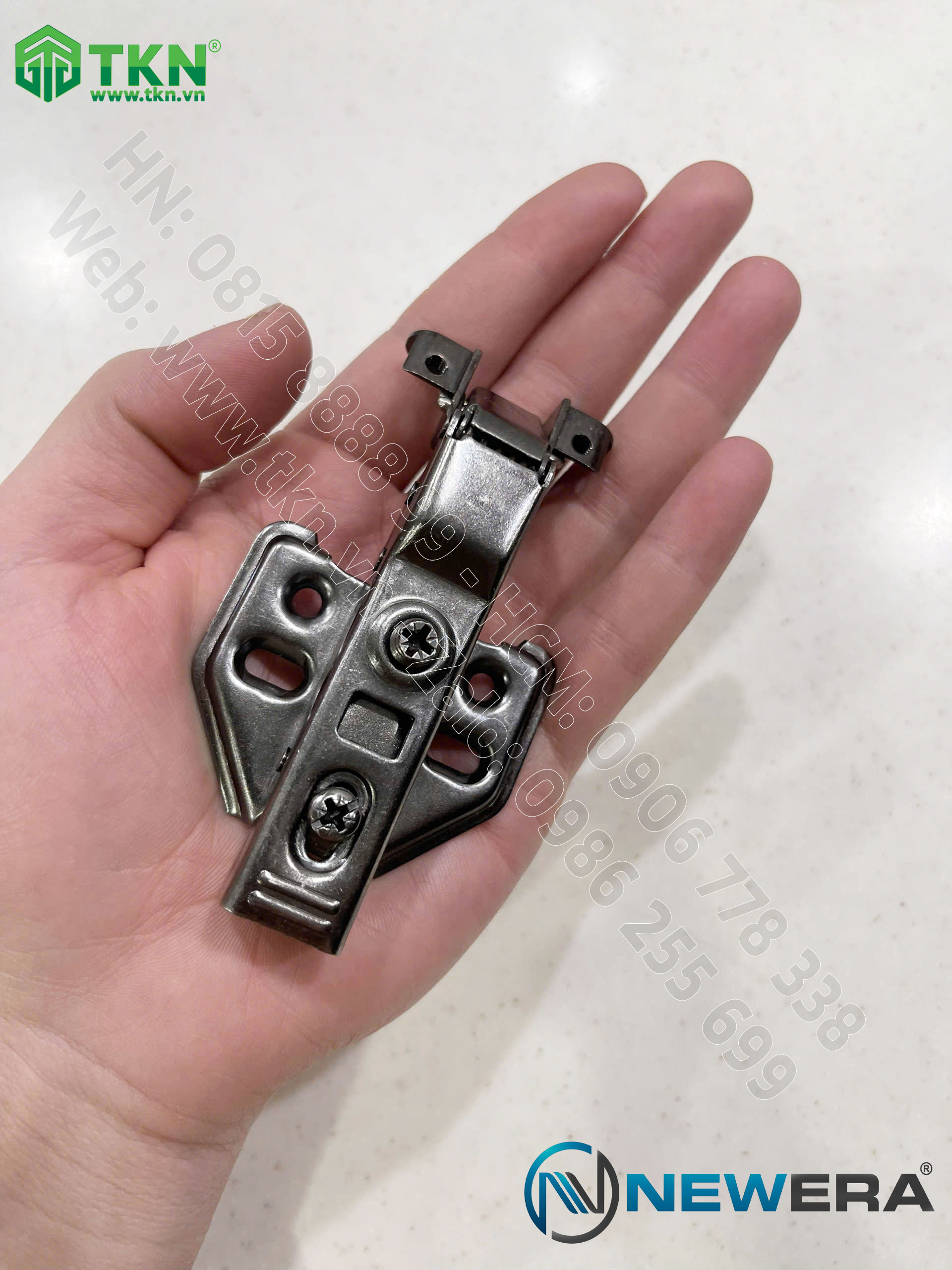 Bản lề cong vừa NewEra khung nhôm giảm chấn piston đồng dùng cho cánh kính khung nhôm 399B 16